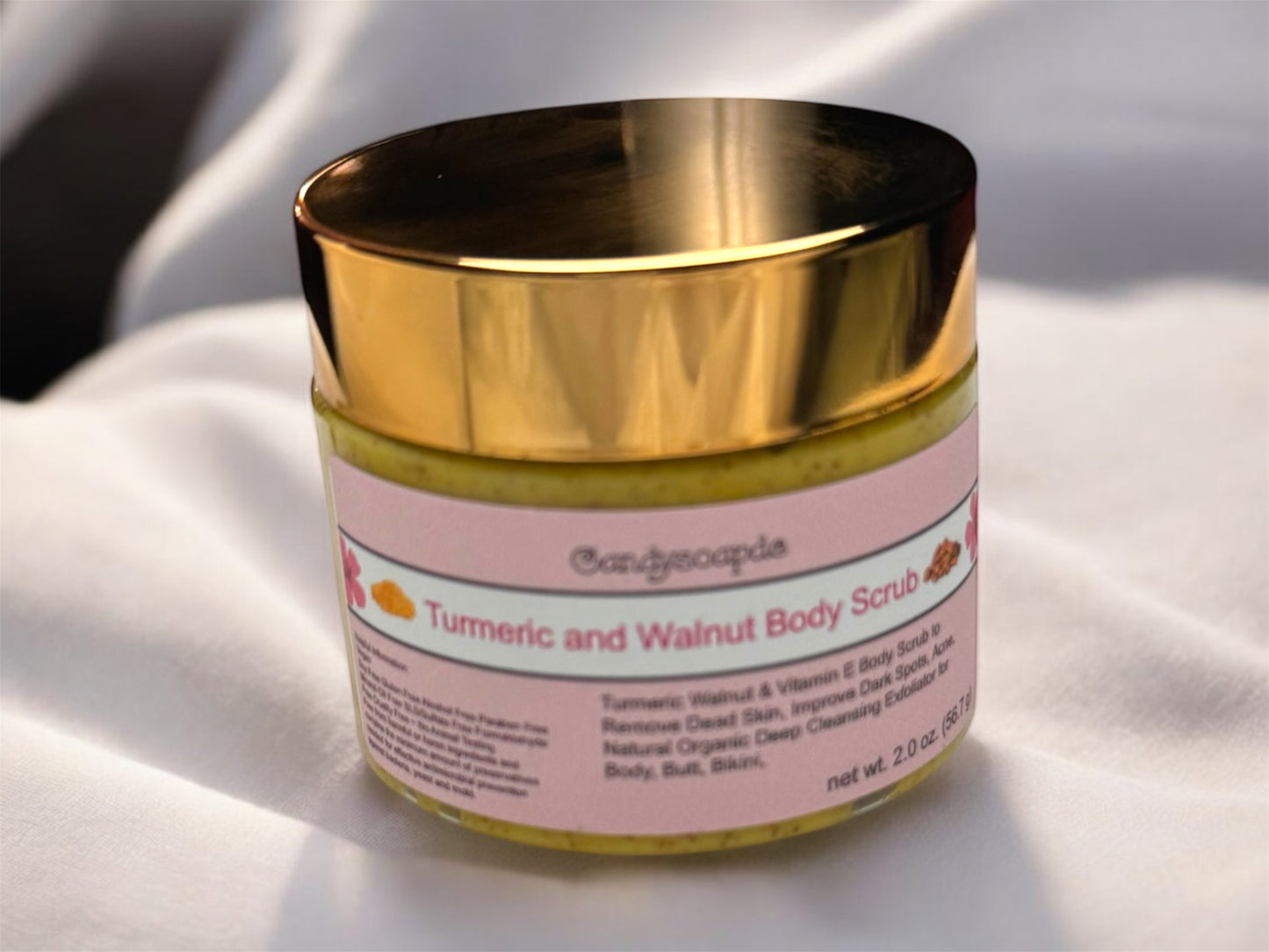Turmeric and Walnut Body Scrub-Exfoliante corporal de cúrcuma y nuez