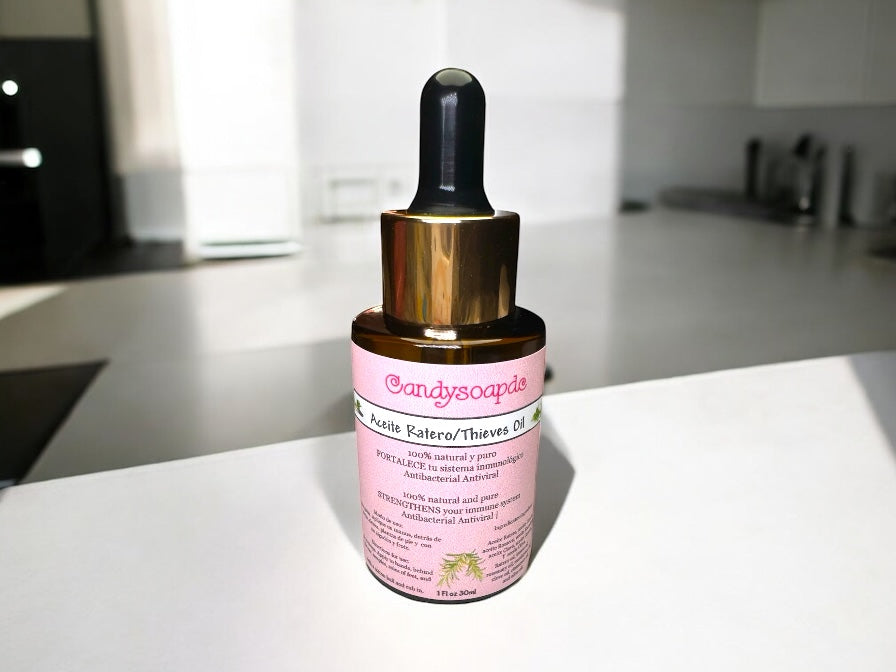 Aceite Ratero/ Thieves Oil 
1 Fl oz. 30ml